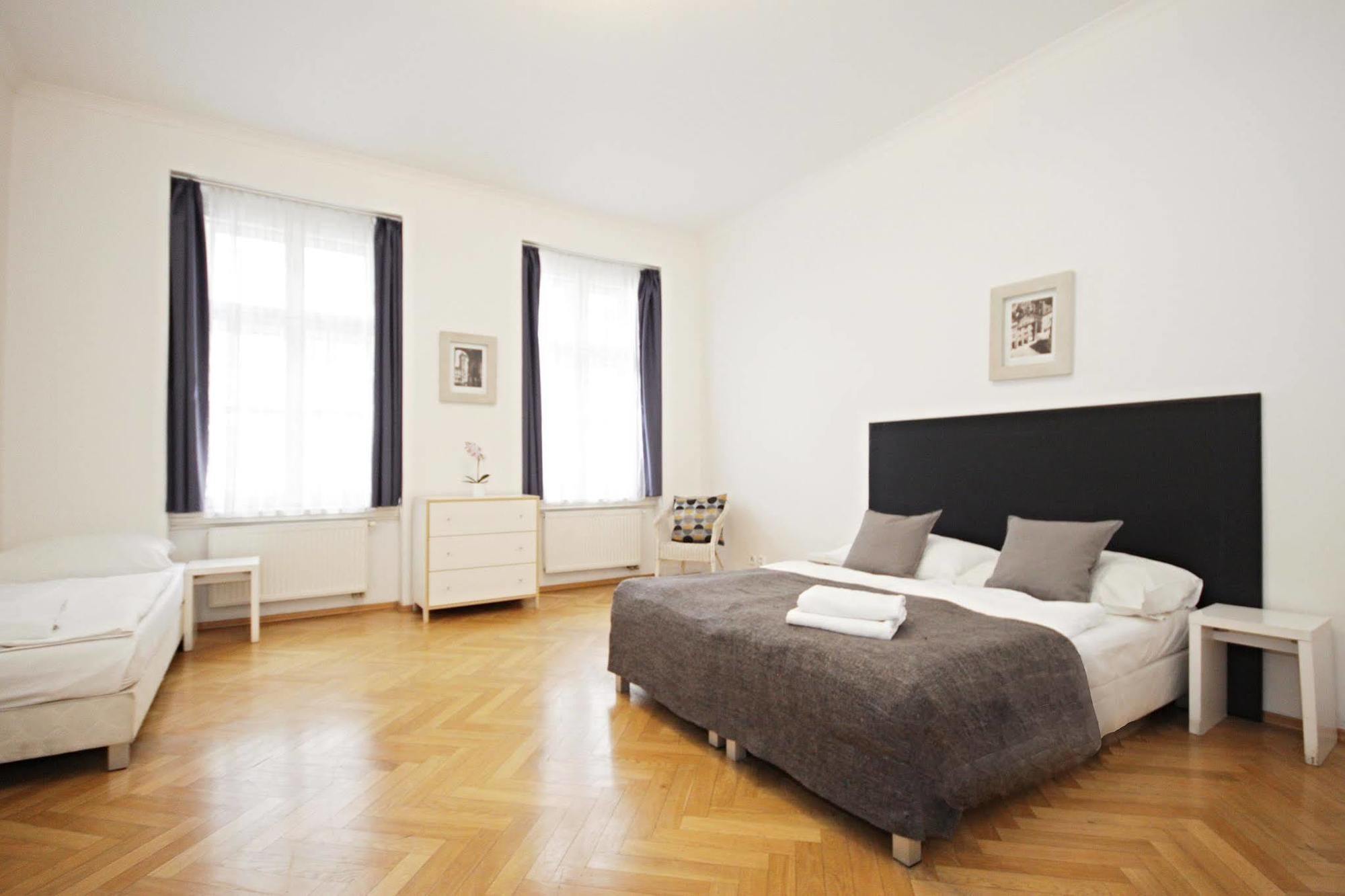 Prague Central Residence Екстериор снимка