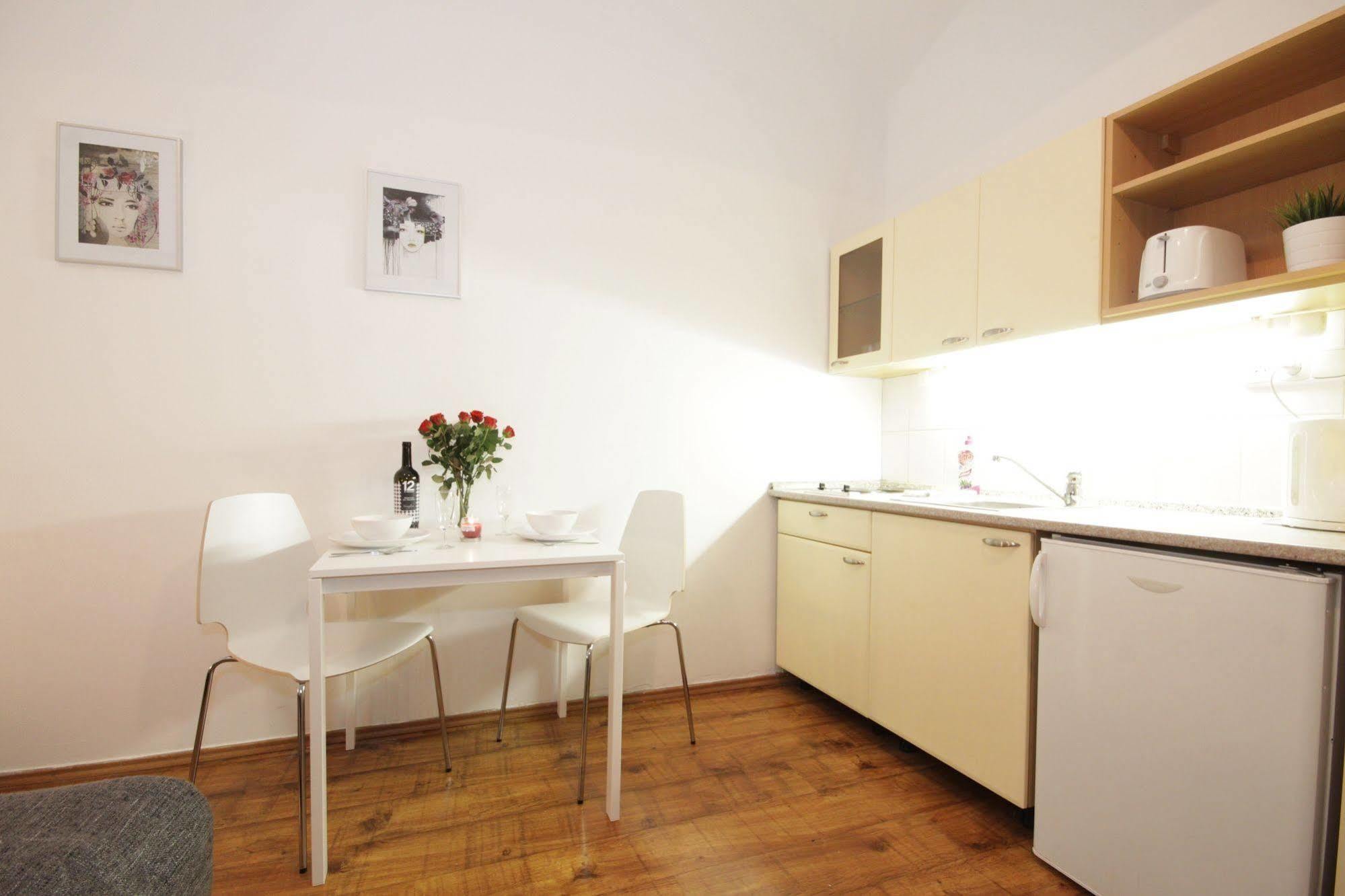 Prague Central Residence Екстериор снимка